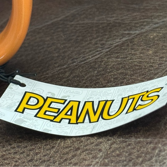 Happy Halloween - Peanuts Snoopy & Woodstock in Pumpkin Patch with Bats 21oz Mug - Picture 4 of 8